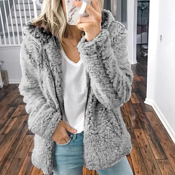 Novera | Manteau teddy chaud pour femme avec capuche – fermeture éclair intégrale, isolé, manteau d'hiver confortable