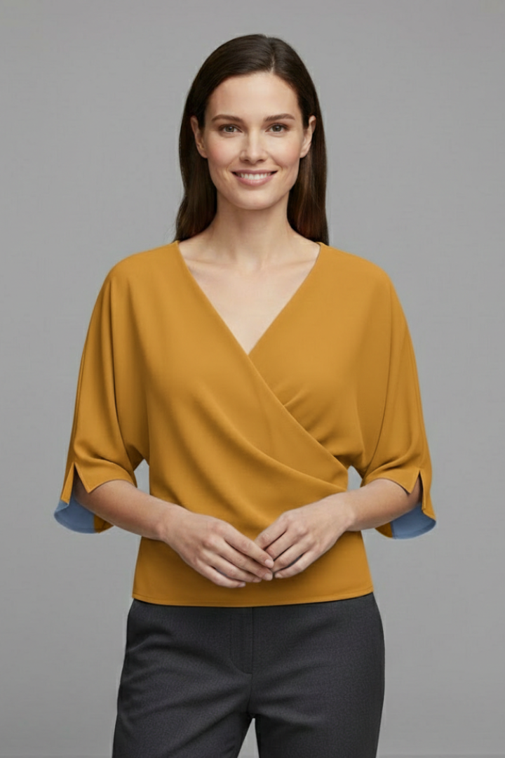 Elmyria | Damesblouse met vleermuismouwen – losvallende, elegante casual top met V-hals