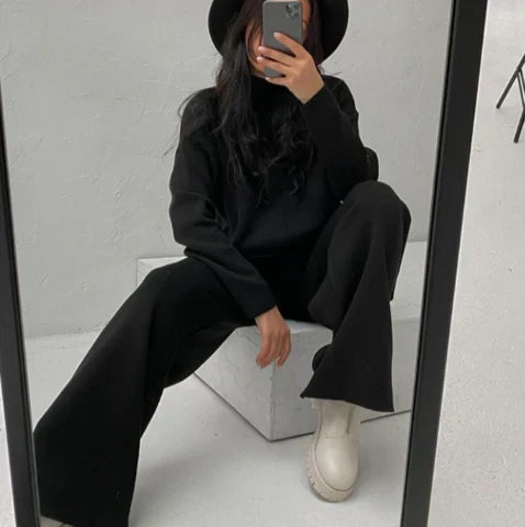 Avelora | Luxe loungewear-set voor dames – Zachte, elegante tweedelige set voor thuis