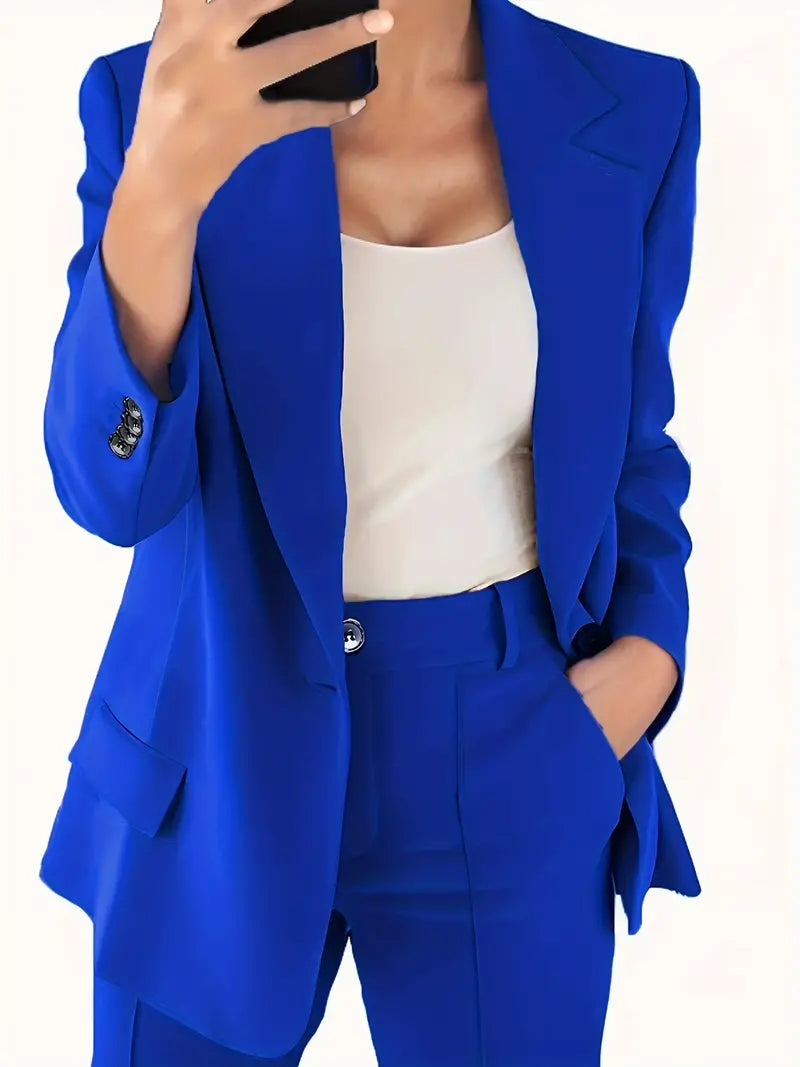 Marie – Blazer mit Revers und ausgestellte Hose im Set mit Knopfverschluss