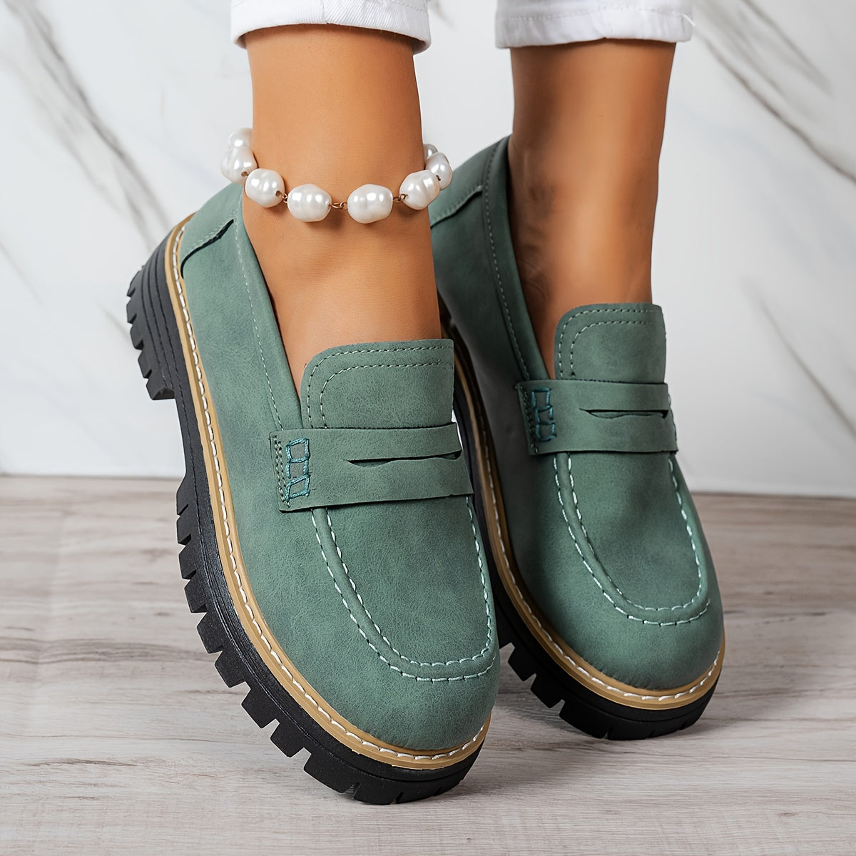 LoaferMax | Retro-Slipper für Damen – Penny-Loafer aus Kunstleder