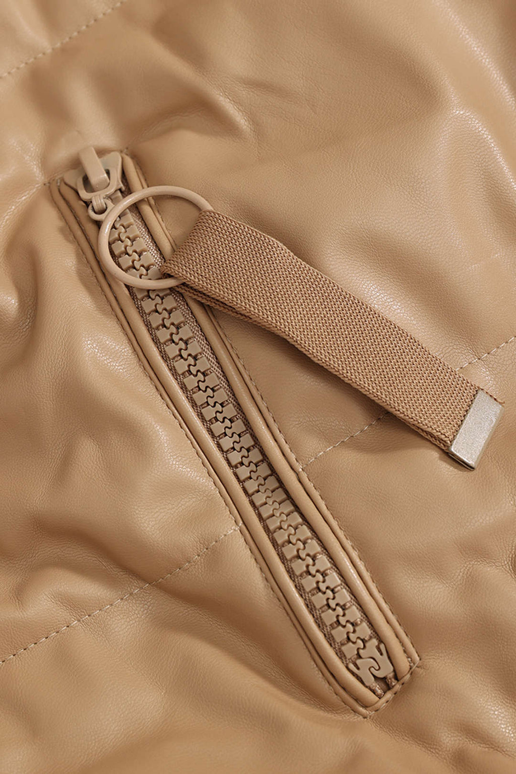 Veryn | Veste matelassée en similicuir pour femme avec capuche – Manteau d'hiver chaud, chic et confortable