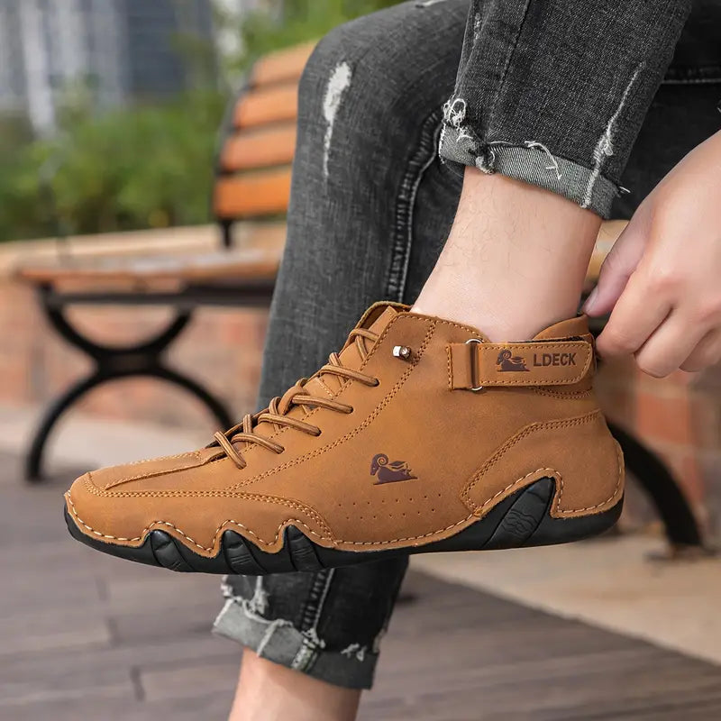 Bootrek | Bottines en daim pour homme – Bottines décontractées et élégantes avec une semelle résistante et antidérapante