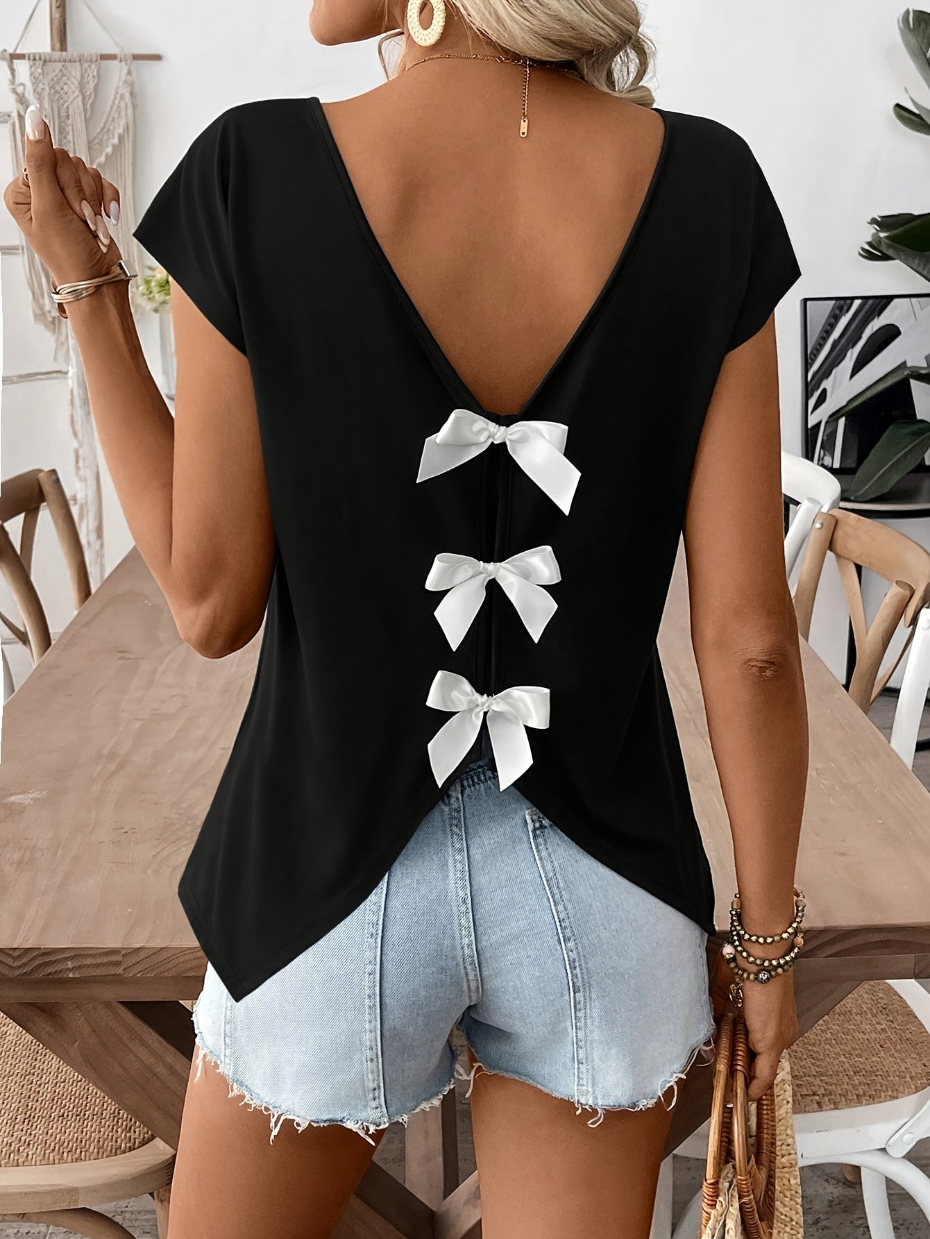 Risa | Casual T-shirt met strikdetail voor dames, korte mouwen, vakantie