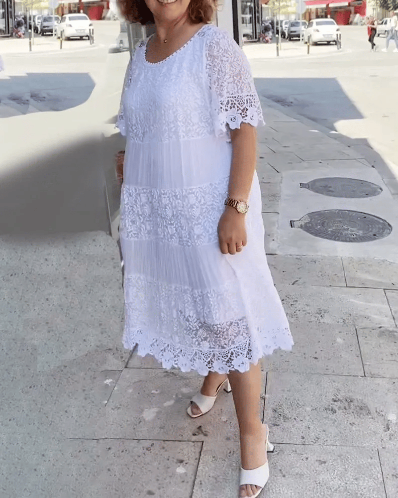 Brinaya | Damesjurk met kanten rand – Elegante zomerjurk