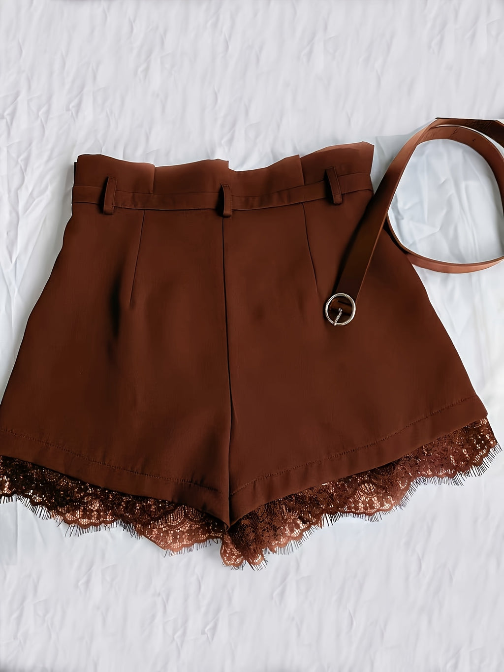 Islyra | Kantbroekje voor dames – Elegante zomerbroek met hoge taille en losse pasvorm