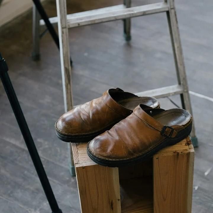 ErgoClog | Chaussons orthopédiques en cuir pour hommes – Sabots confortables avec soutien de la voûte plantaire