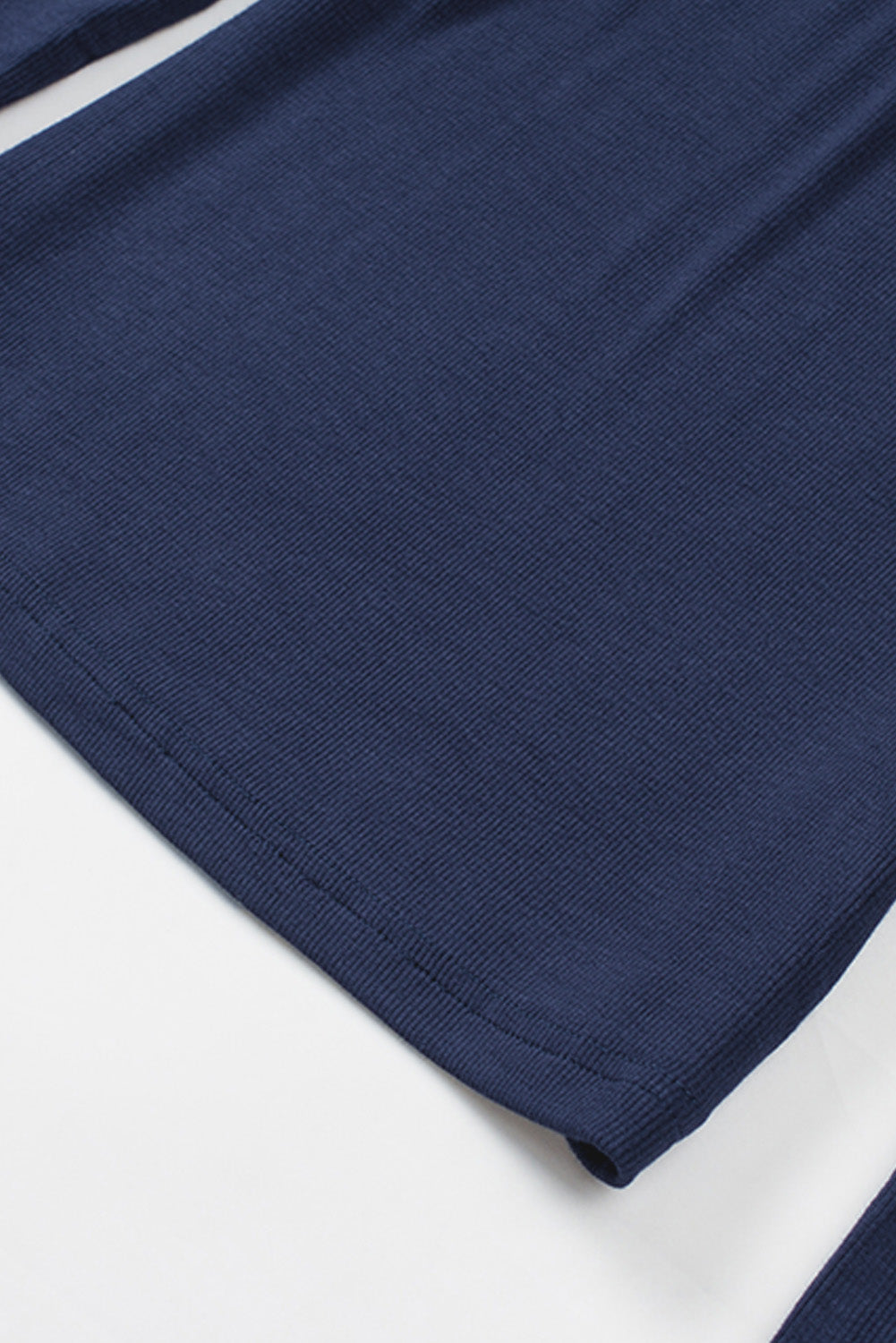 Daria | Geribde overslag Off-shoulder V-hals Lange Mouw Top