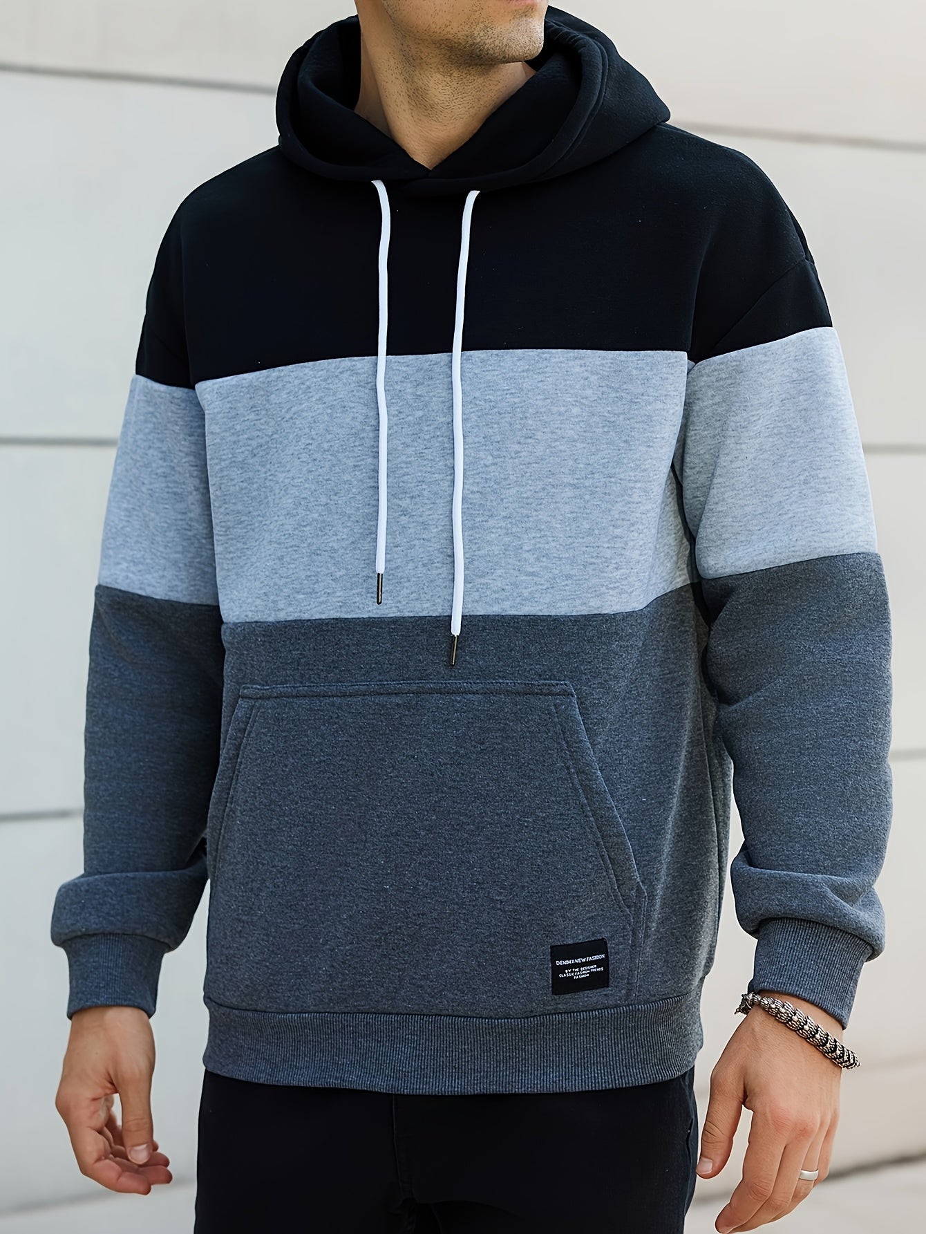 Eitan | Oversized hoodie voor heren met kleurblokken – Tweekleurige pullover met zakken
