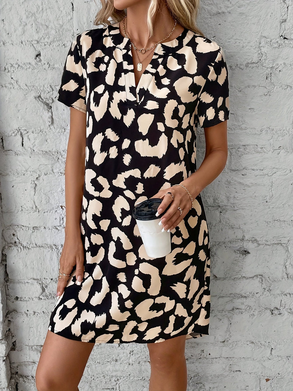 Xirelle | Luchtige jurk met print voor dames – Lichtgewicht zomerse jurk met relaxte pasvorm