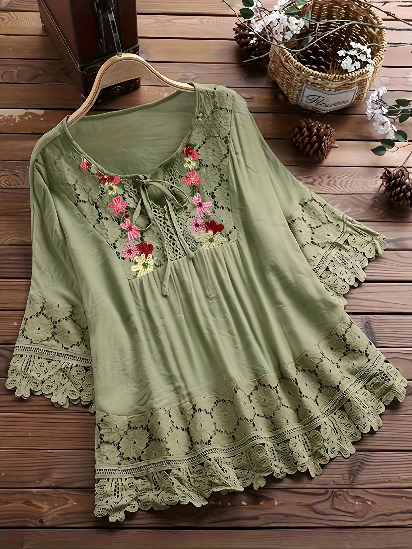 Elarona | Damesblouse met kanten patchwork – Lente/zomer-top met lange mouwen