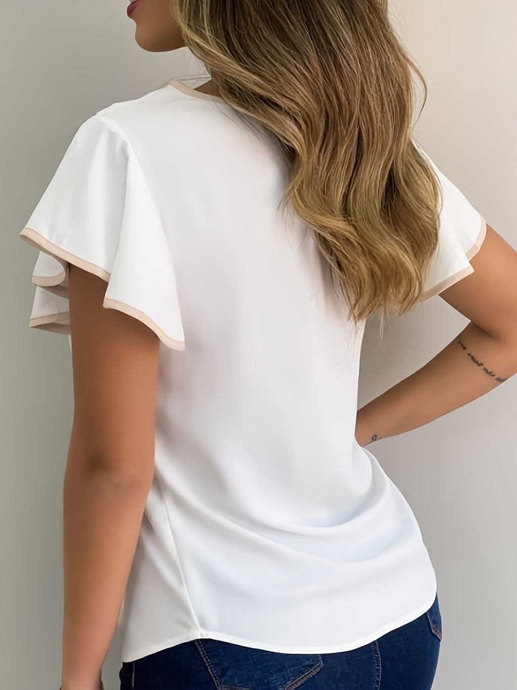 Capricia | Chique damesblouse met ruches aan de mouwen – Elegante, luchtige top
