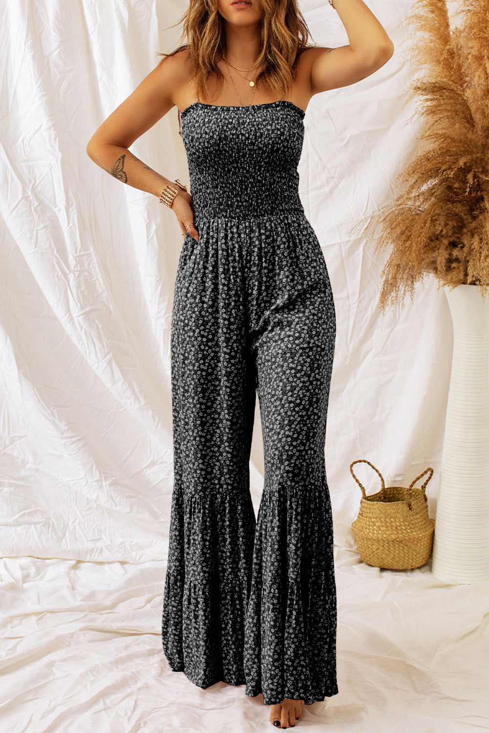 Tahlia | Bloemenjumpsuit voor dames, gesmokt lijfje, spaghettibandjes, wijde pijpen, zomerse casual outfit