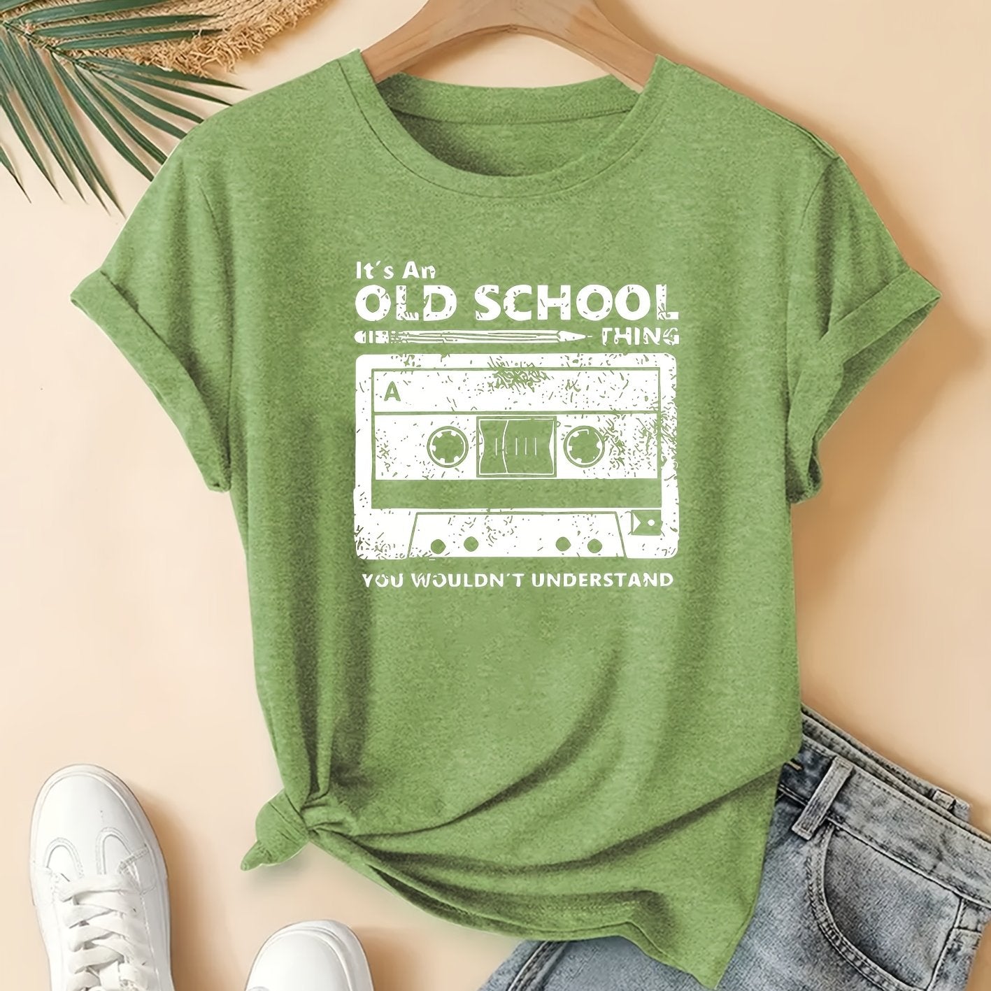 Syralia | Retro muziek T-shirt met cassetteprint, losse pasvorm, korte mouwen