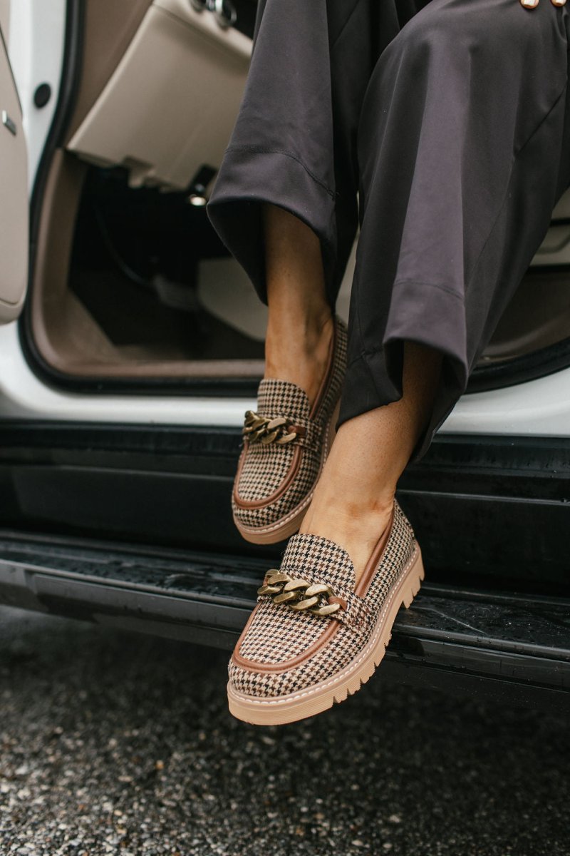 Embaria | Retro Platform Dames Schoenen – Zwart & Beige Houndstooth, Comfortabel, Chunky Hak