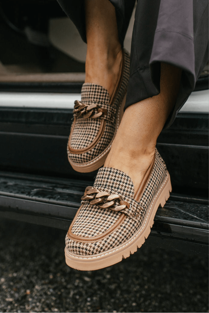 Embaria | Retro Platform Dames Schoenen – Zwart & Beige Houndstooth, Comfortabel, Chunky Hak