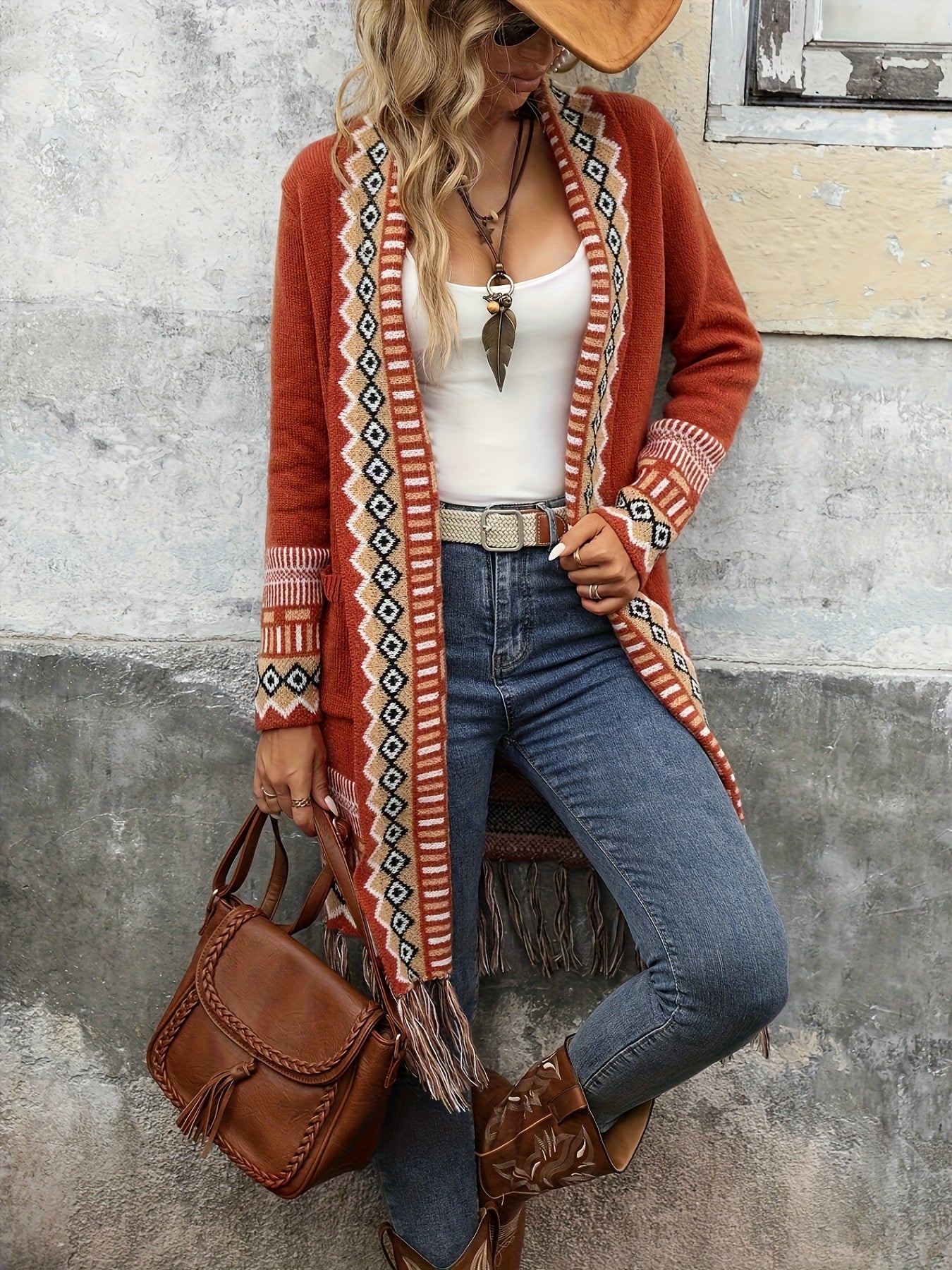 Leoria | Dames Lang Vest – Contrasterend Geometrisch Patroon, Kwastjeszoom