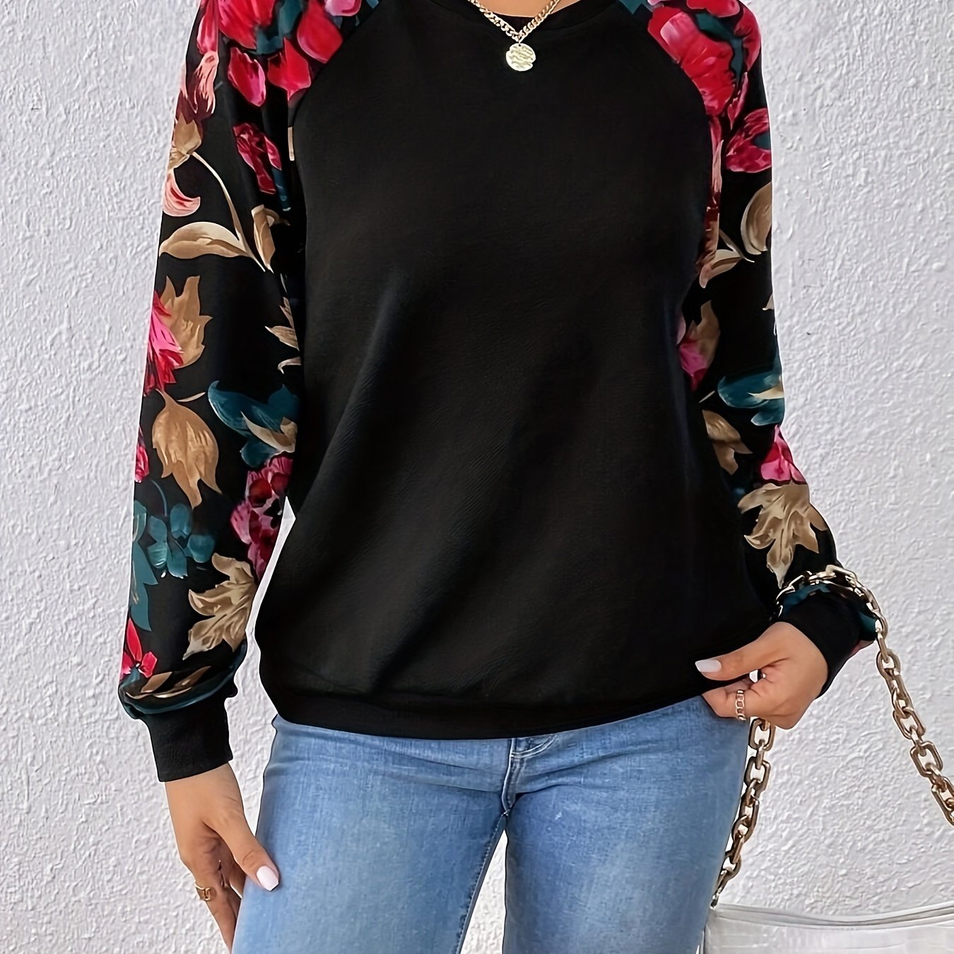 Peonia | Damen-Sweatshirt mit Raglanärmeln und elegantem Blumenmuster – Lässiger Pullover mit langen Ärmeln
