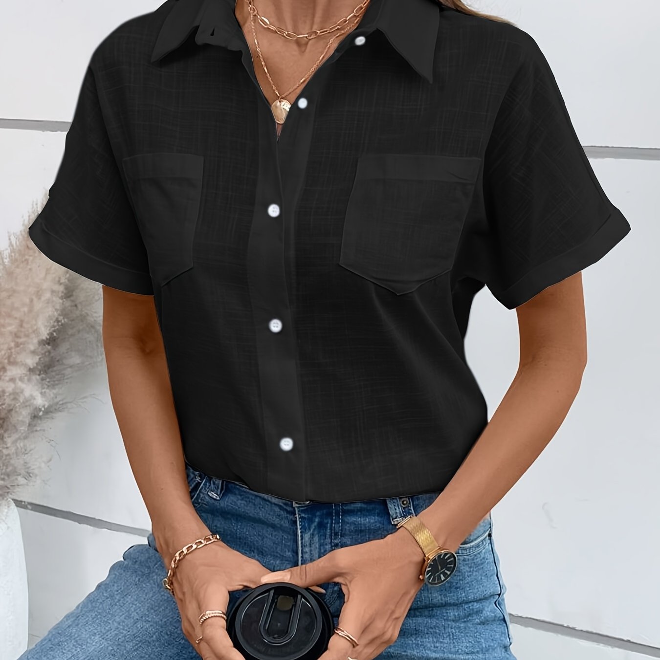 Yvessa | Damesblouse met dubbele zakken en slubstof – Casual shirt met korte mouwen en losse pasvorm