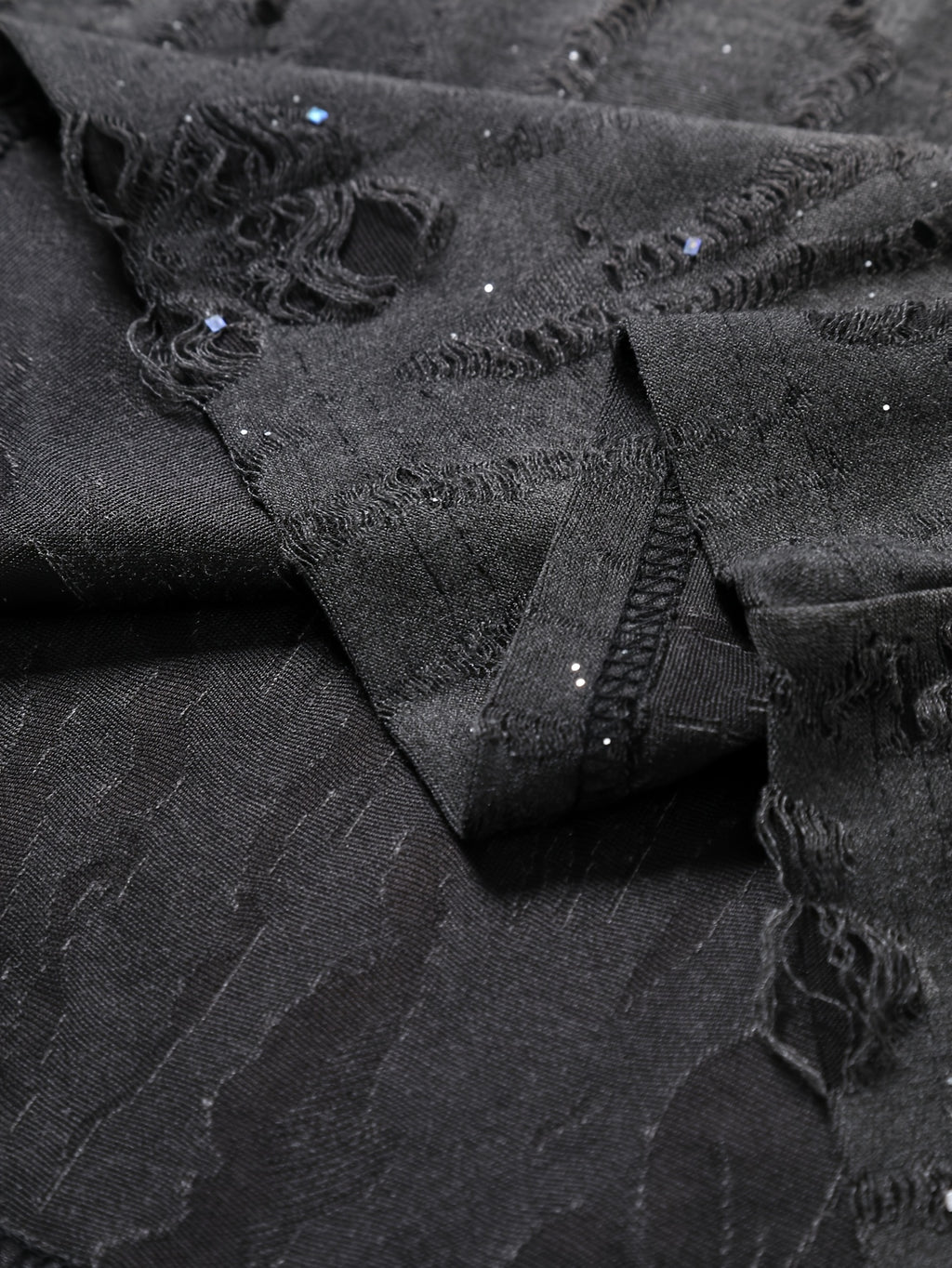 Kyric | Zwart T-shirt met structuur voor heren – korte mouwen, tunnelletterprint