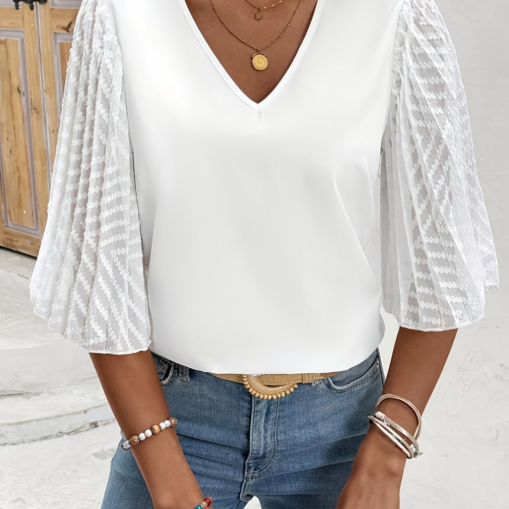 Wyra | Damesblouse met losse pasvorm, V-hals en lange mouwen