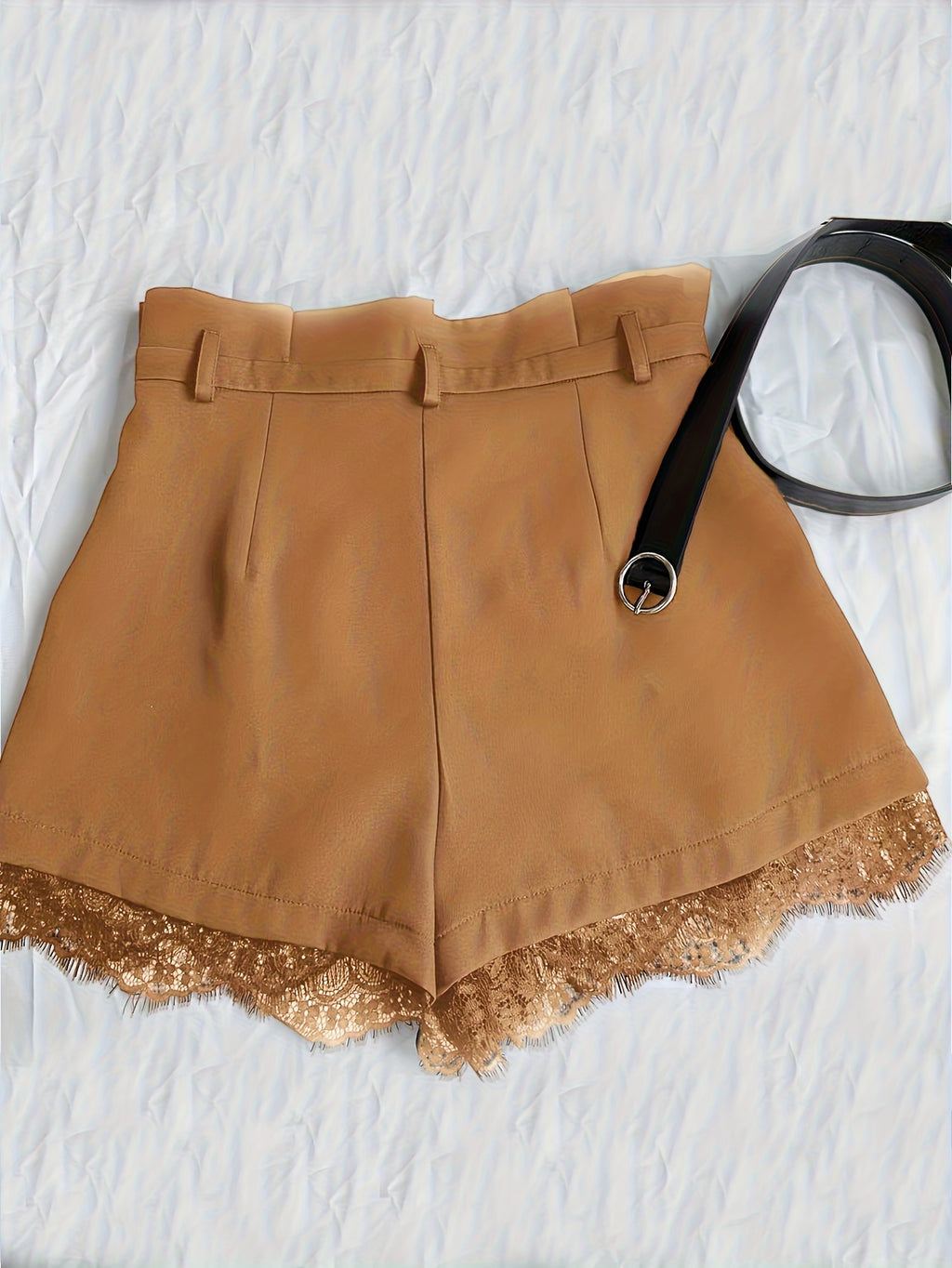 Islyra | Kantbroekje voor dames – Elegante zomerbroek met hoge taille en losse pasvorm