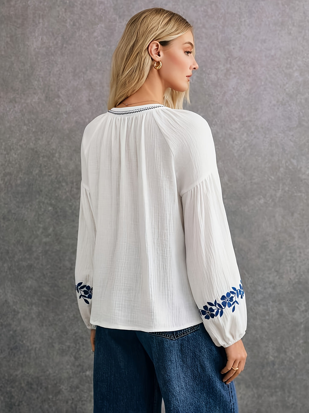 Helya | Lichtgewicht geborduurd etnisch dameshemd – casual blouse met lange mouwen