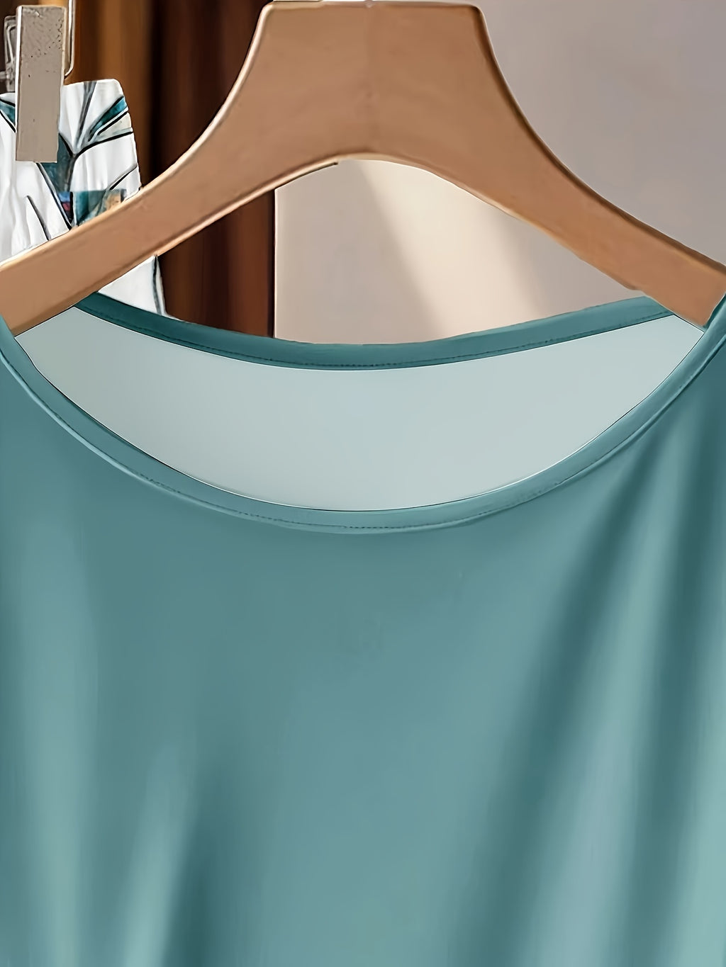 Gena | Tweedelige damesset – top met korte mouwen en bedrukte wijde broek, zomerse co-ord set