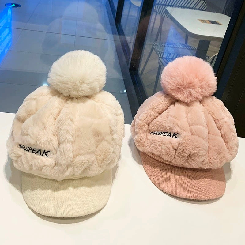 CozyBrim | Warme wintermuts voor dames – korte rand, zachte en isolerende beanie voor koud weer