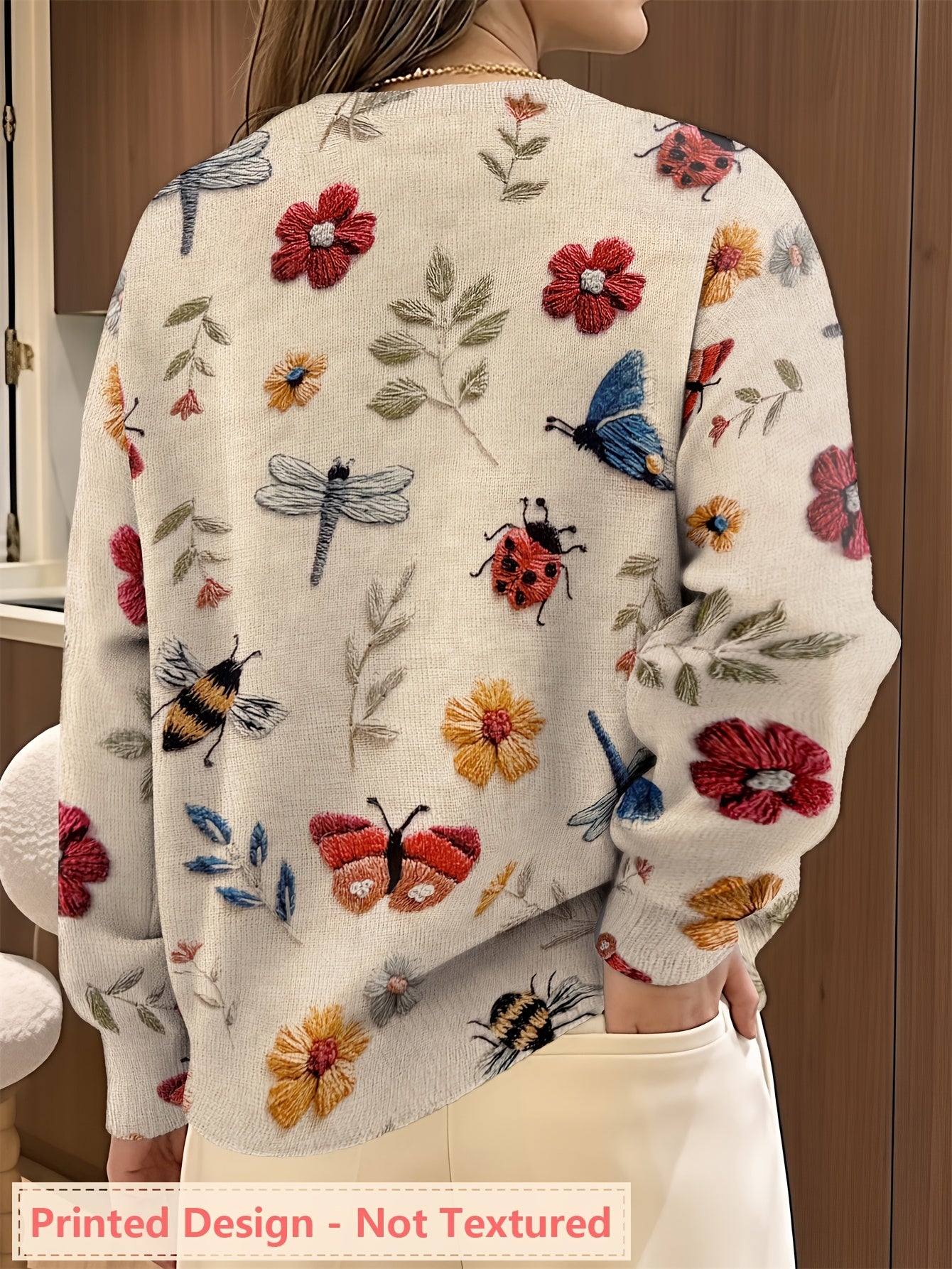 Jessamine | Dames Sweater met All-Over Insecten- en Bloemenprint