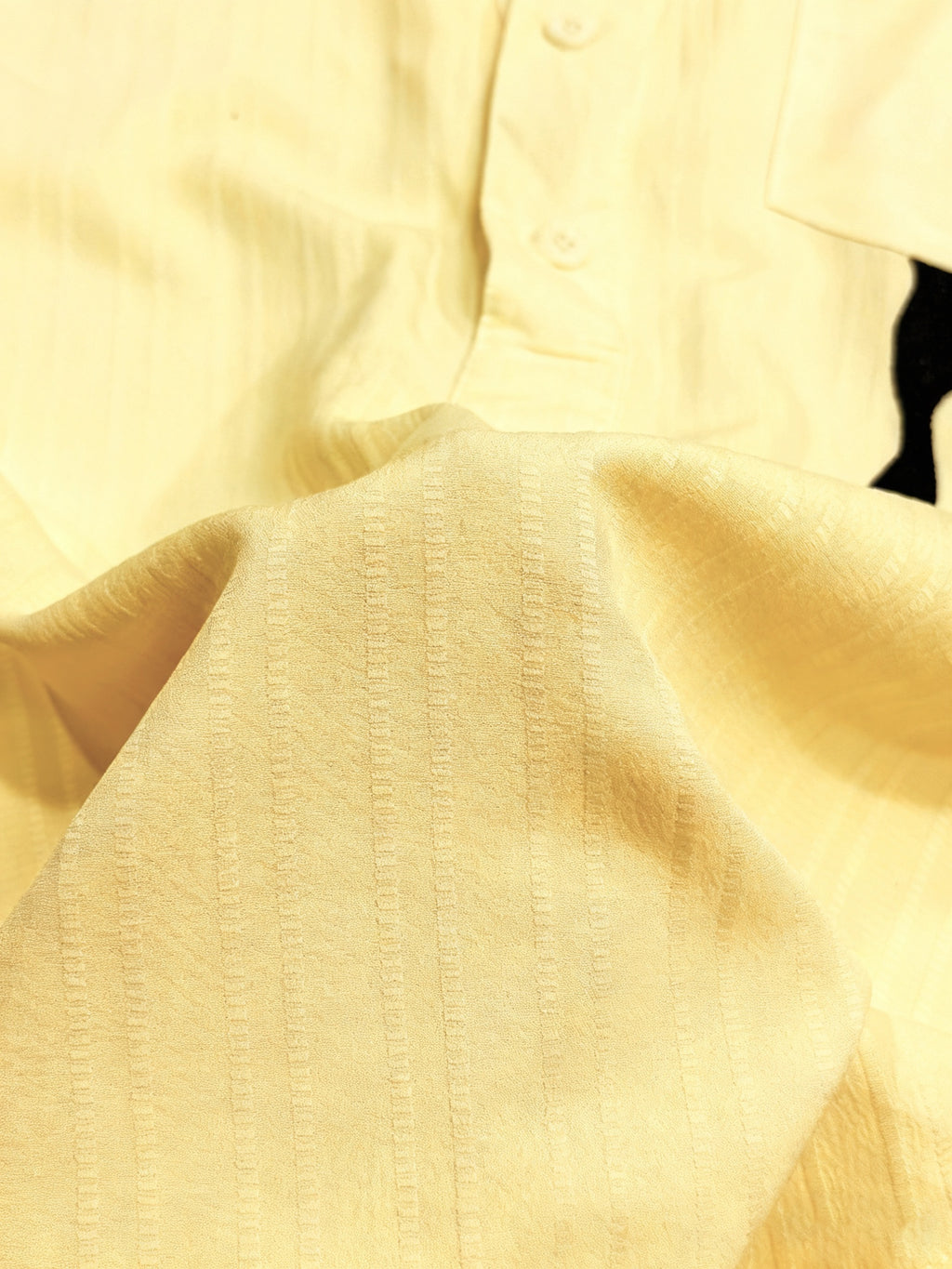 Elziraelen | Damesblouse met geborduurde kat op de zak – puur witte casual blouse met opstaande kraag