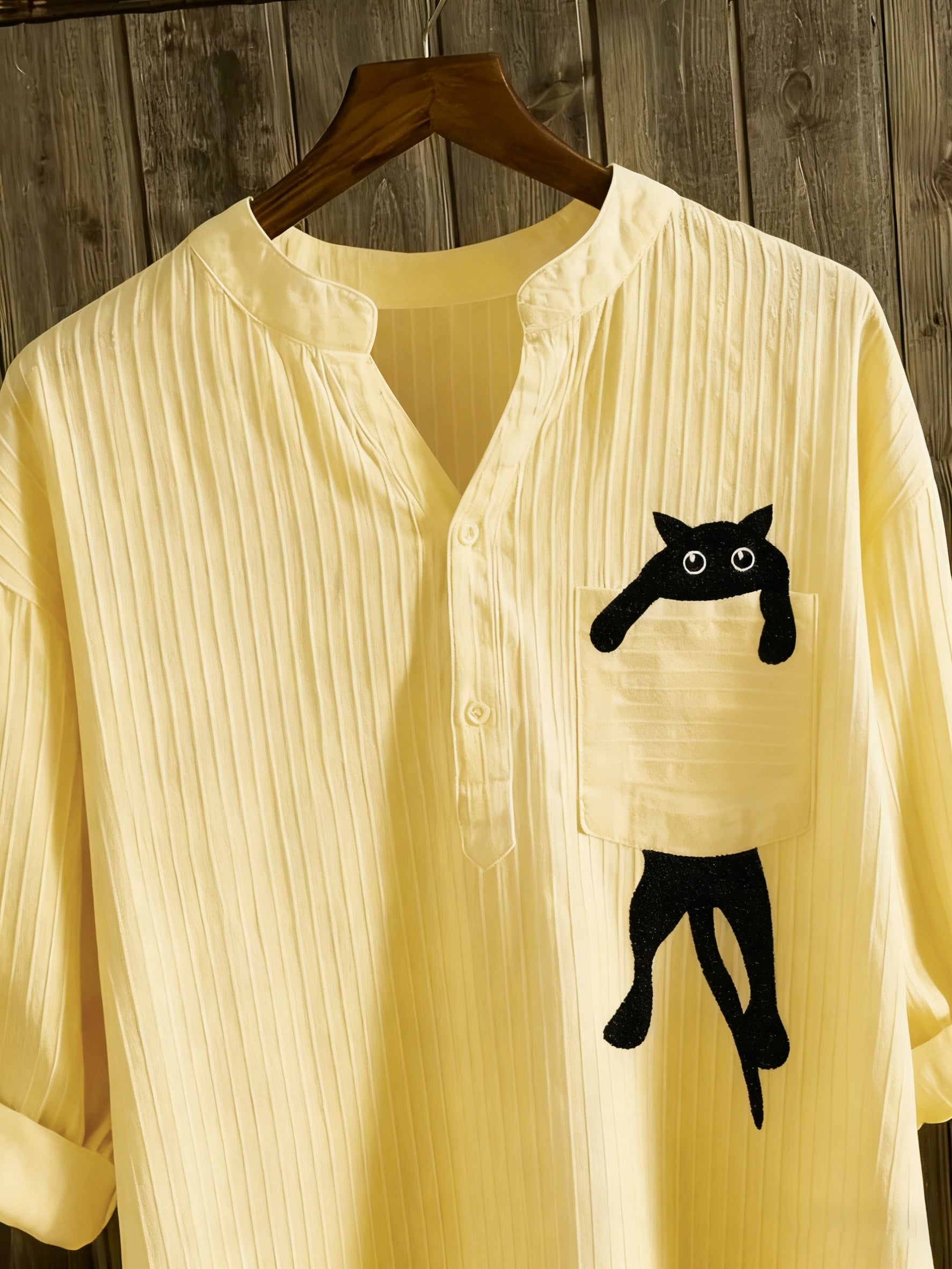 Elziraelen | Damesblouse met geborduurde kat op de zak – puur witte casual blouse met opstaande kraag