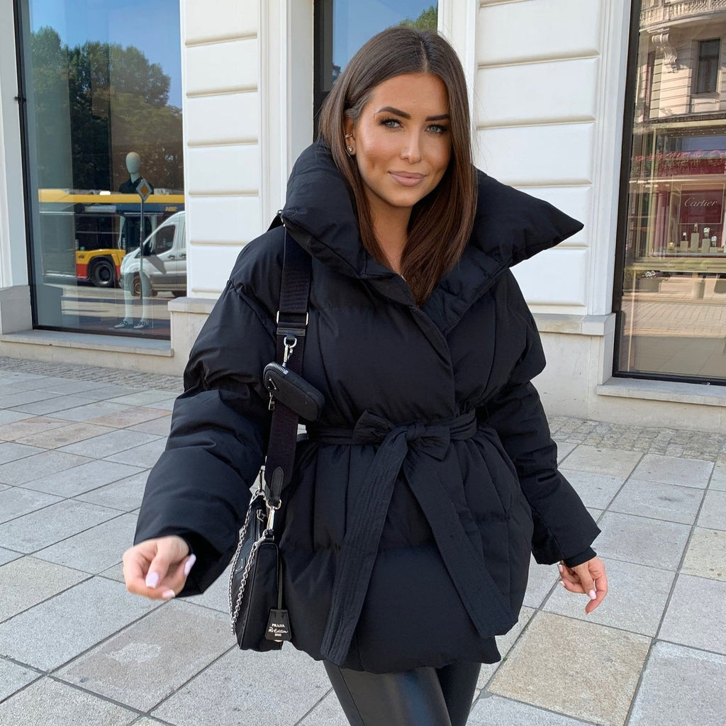 Madelief | Doudoune chic avec ceinture à nouer, manches bouffantes, coupe moderne, veste confortable