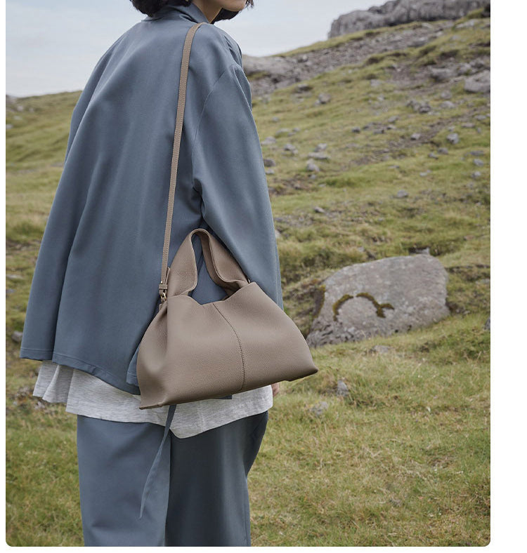 Solvia | Petit sac cabas vintage en cuir souple, sac à main léger pour un usage quotidien