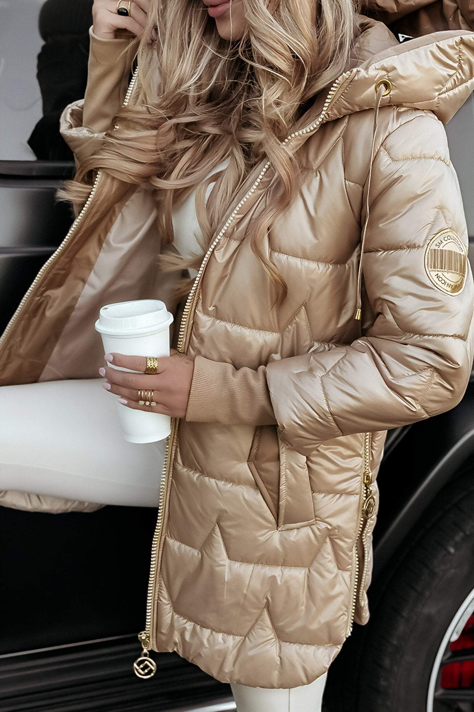 Rhyanna | Elegante Damen-Kapuzenjacke – Warmer Wintermantel für die Freizeit