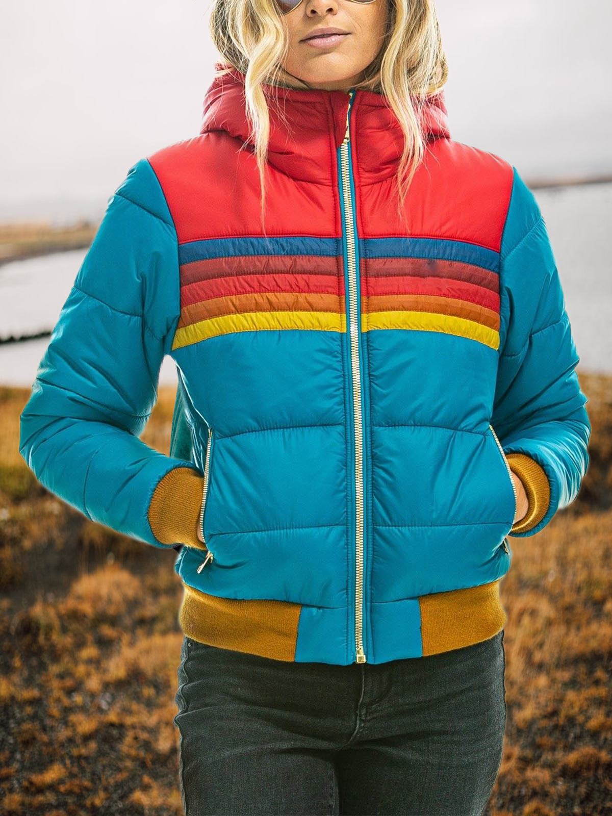 Veylanna | Damen-Steppjacke mit Kapuze, mehrfarbiger Wintermantel, leichte Daunenjacke
