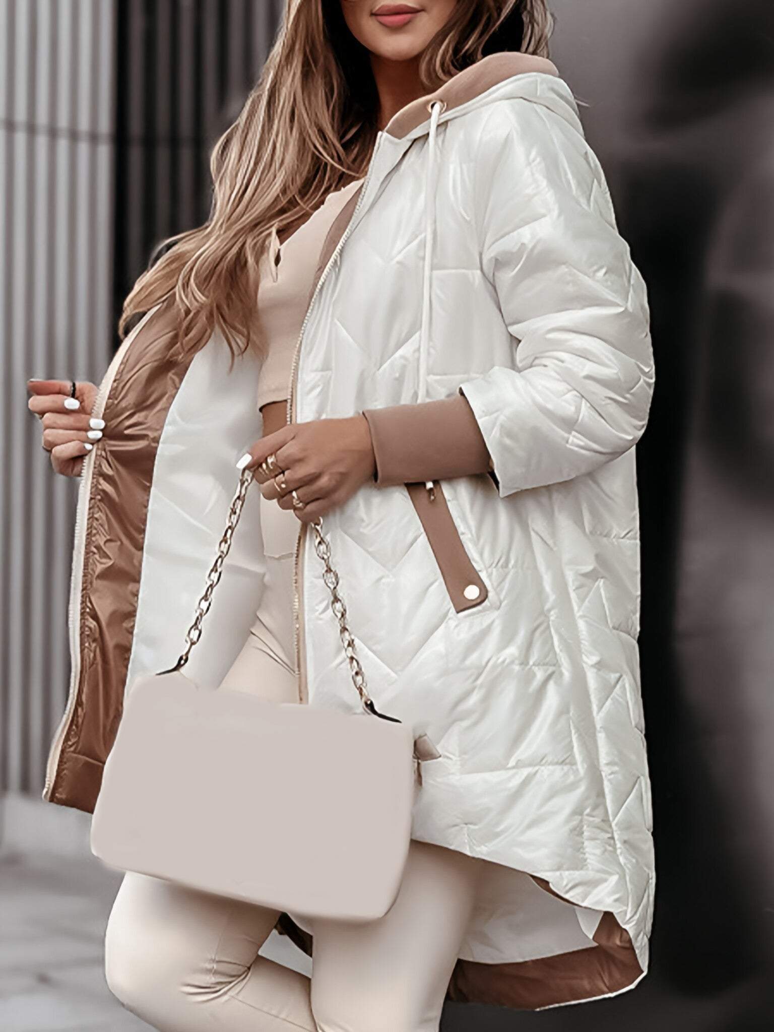 Alvynne | Veste d'hiver pour femme avec capuche et garnissage en duvet – Veste thermique chaude et décontractée pour les activités de plein air