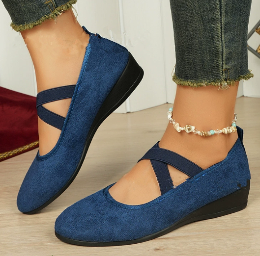 Eirene | Dames instappers met gekruiste band – Comfortabele gesloten ballerina’s met lage hak, nette schoenen