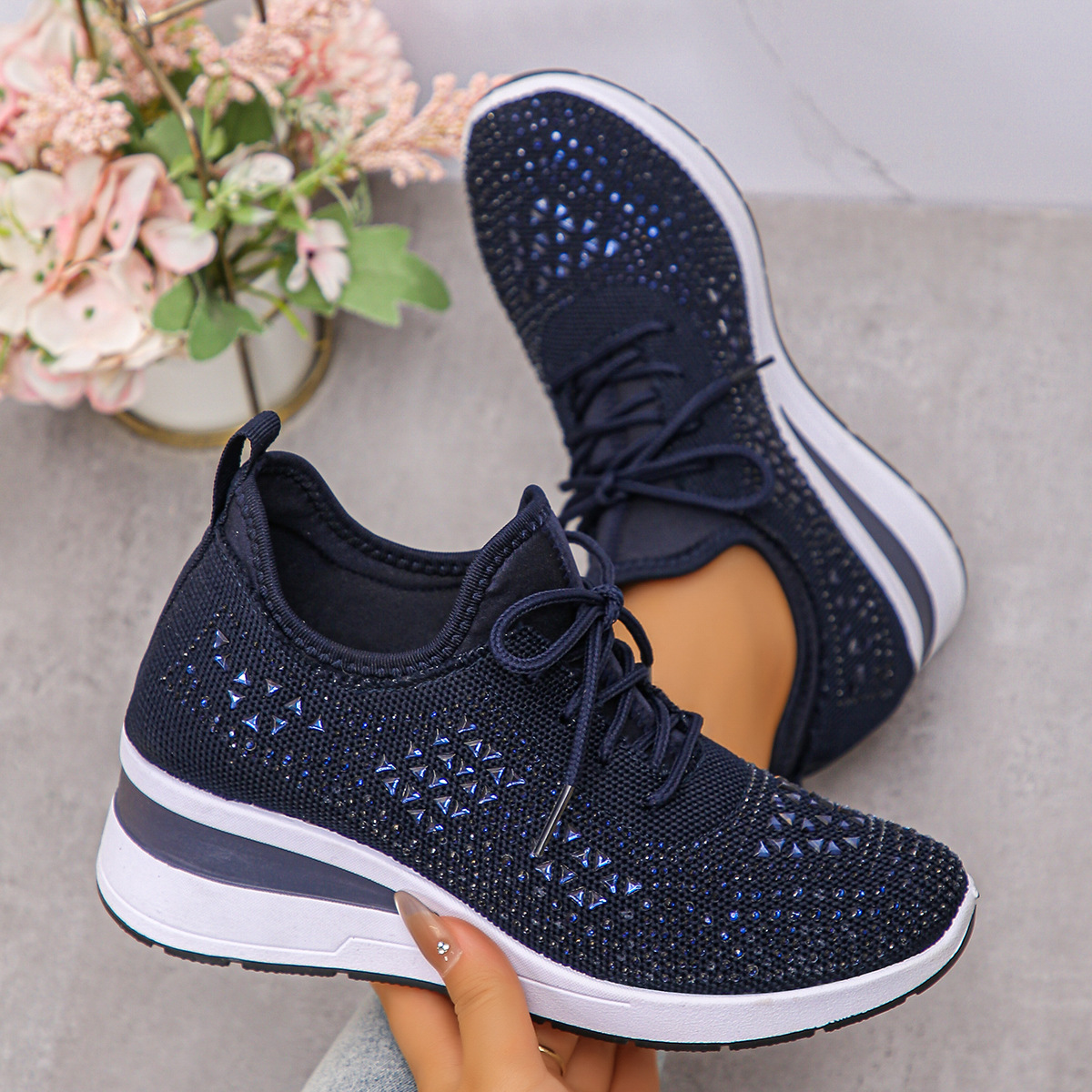 Telira | Lichtgewicht sneakers met sleehak voor dames – Ademende, stijlvolle schoenen voor dagelijks gebruik