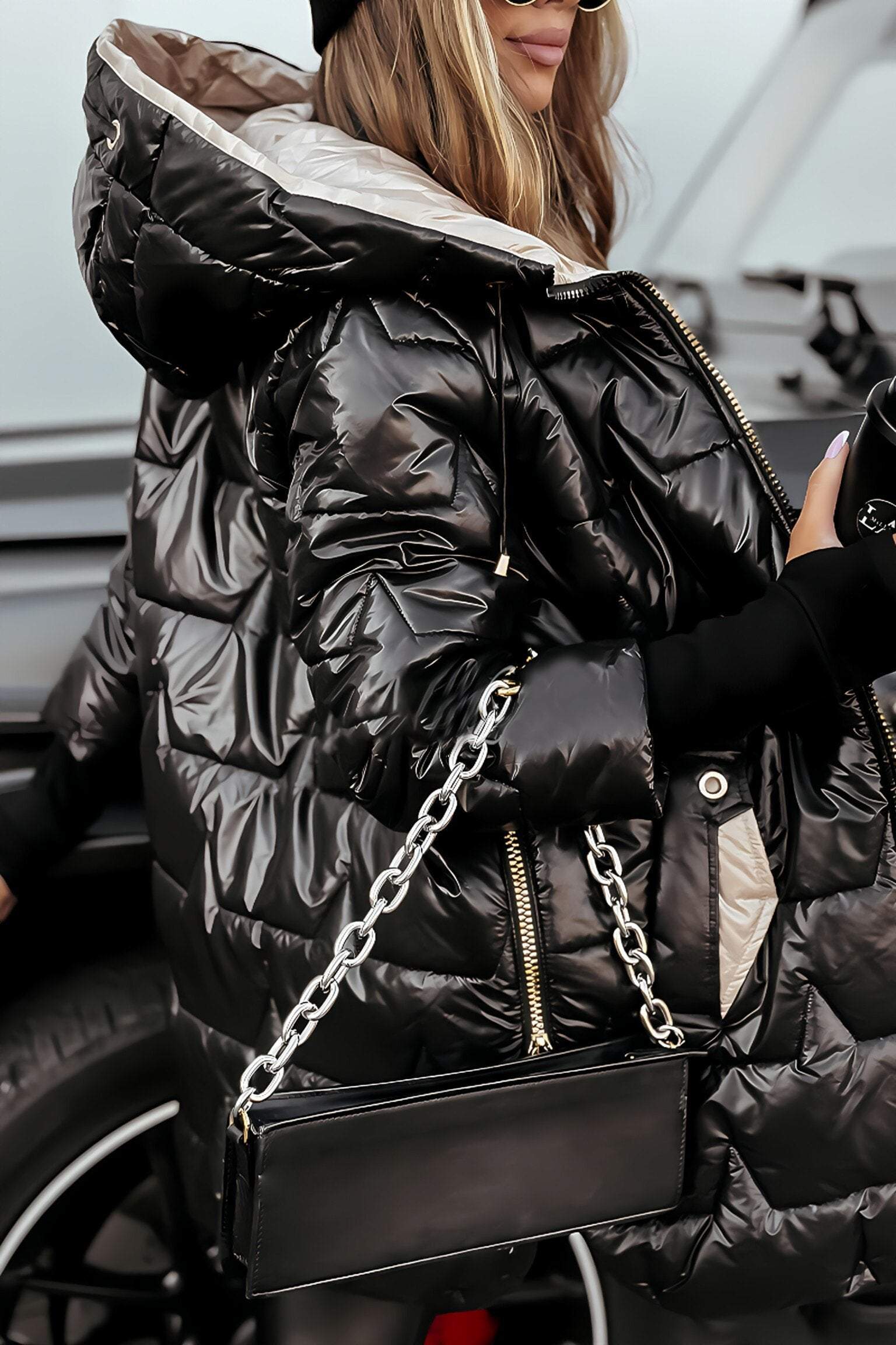 Rhyanna | Elegante Damen-Kapuzenjacke – Warmer Wintermantel für die Freizeit