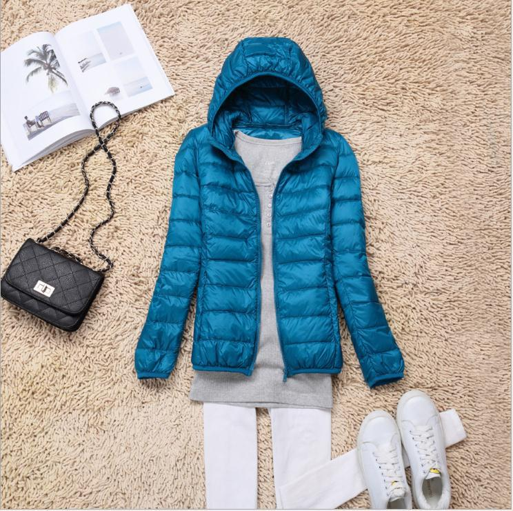 Fynthra | Doudoune légère à capuche pour femme, élégante doudoune, manteau d'hiver chaud