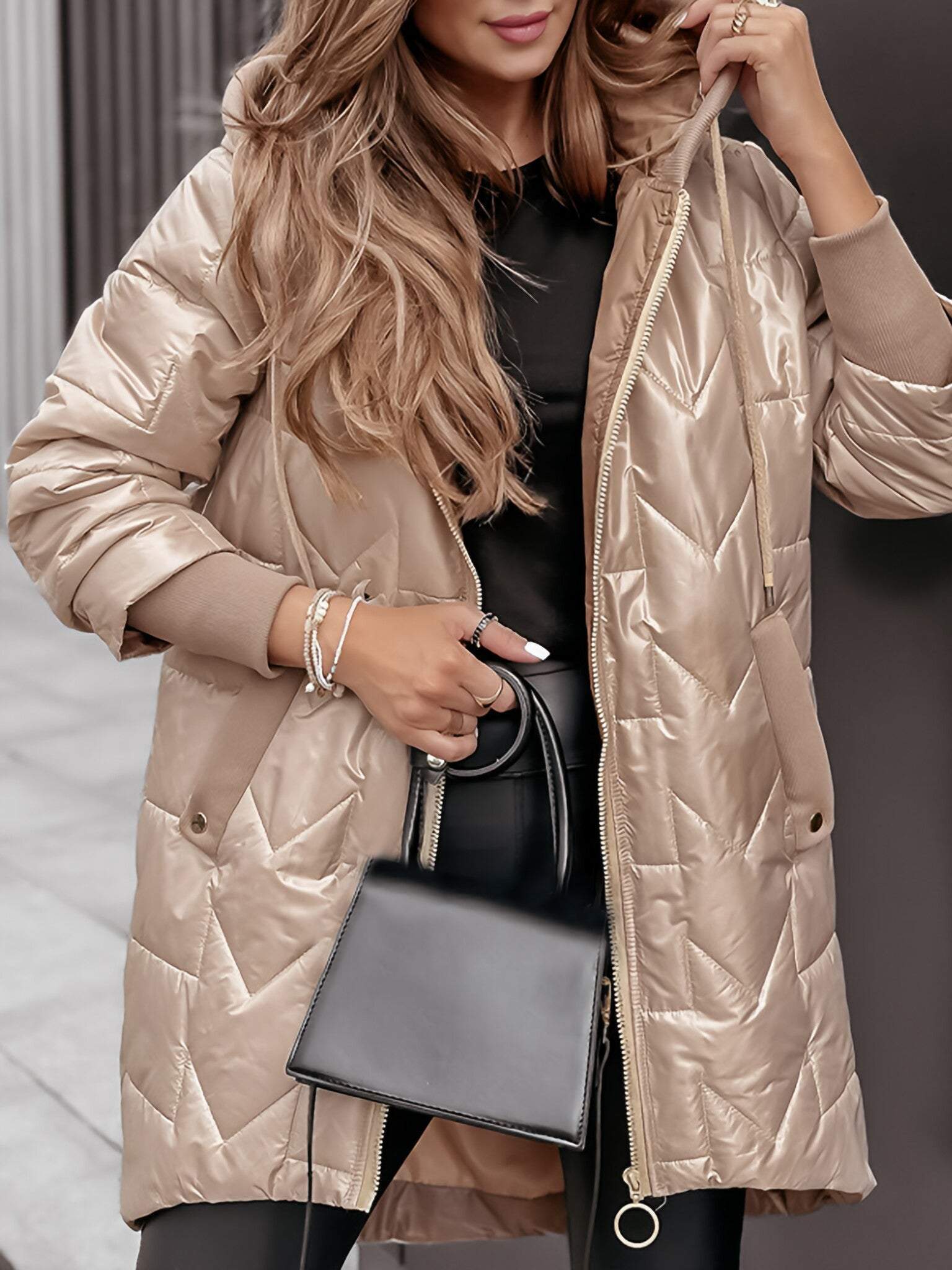 Alvynne | Damen-Winterjacke mit Kapuze und Daunenfüllung – Wärmende, warme Freizeitjacke für Outdoor-Aktivitäten