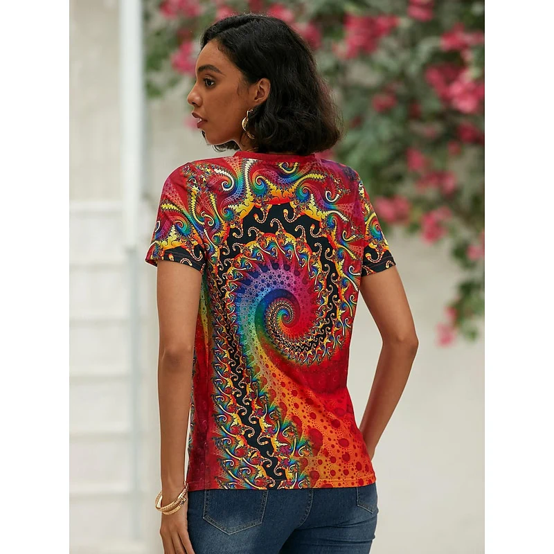 Nyessa | V-hals T-shirt met Swirl Print – Korte Mouwen, Kleurrijke Grafische Zomer Casual Top