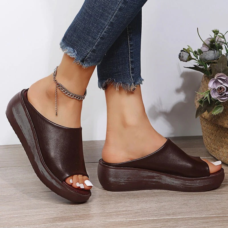NeoStride | Dames Instap Wedge Platform Sandalen – Open Teen, Comfortabel en Stijlvol