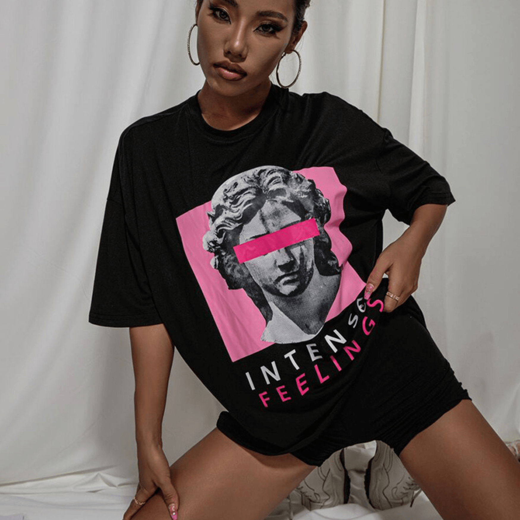 Crella | Oversized grafisch T-shirt voor dames - gedurfde letterprint, casual streetwear T-shirt