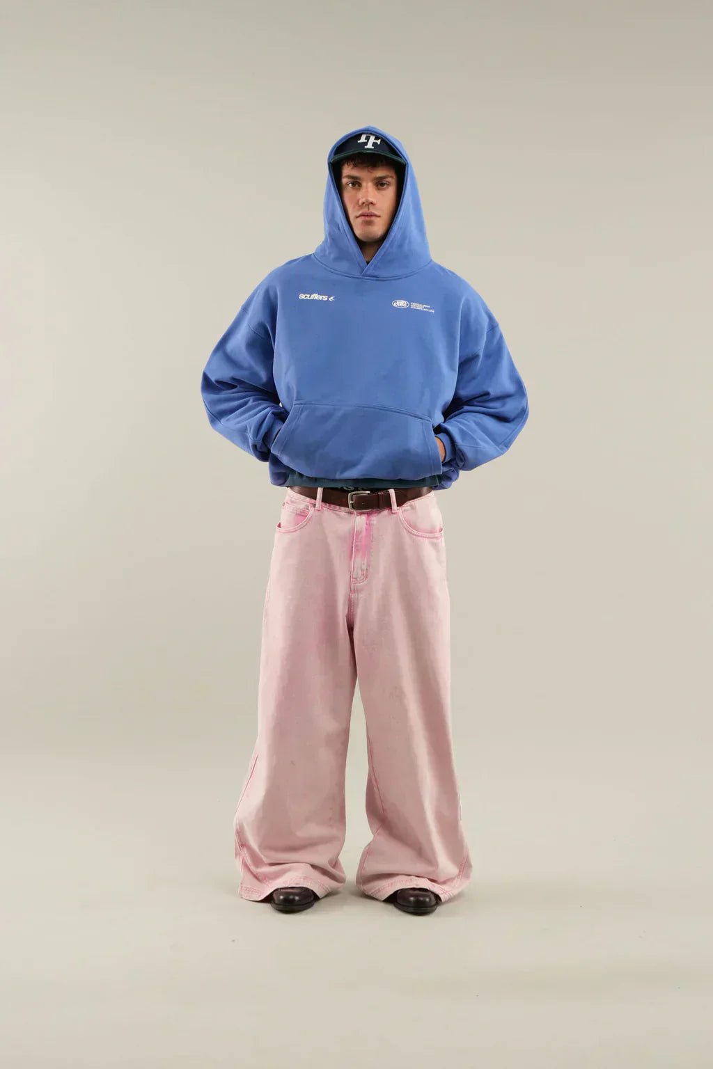 Arwenna | Sweat à capuche imprimé lettres pour femme – Sweat décontracté à la coupe ample, pull luxueux et confortable