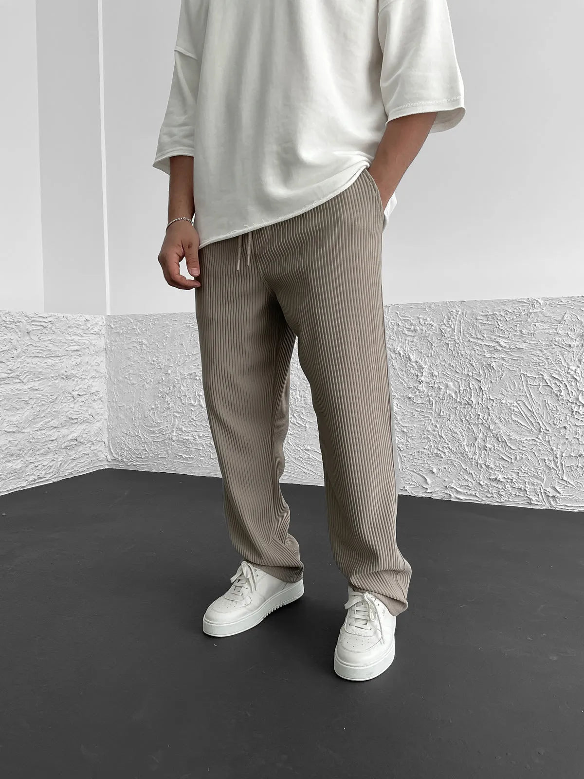 Uthman | Casual corduroy broek voor heren – Loszittende broek, relaxte casual streetwear