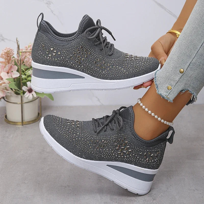 Telira | Lichtgewicht sneakers met sleehak voor dames – Ademende, stijlvolle schoenen voor dagelijks gebruik