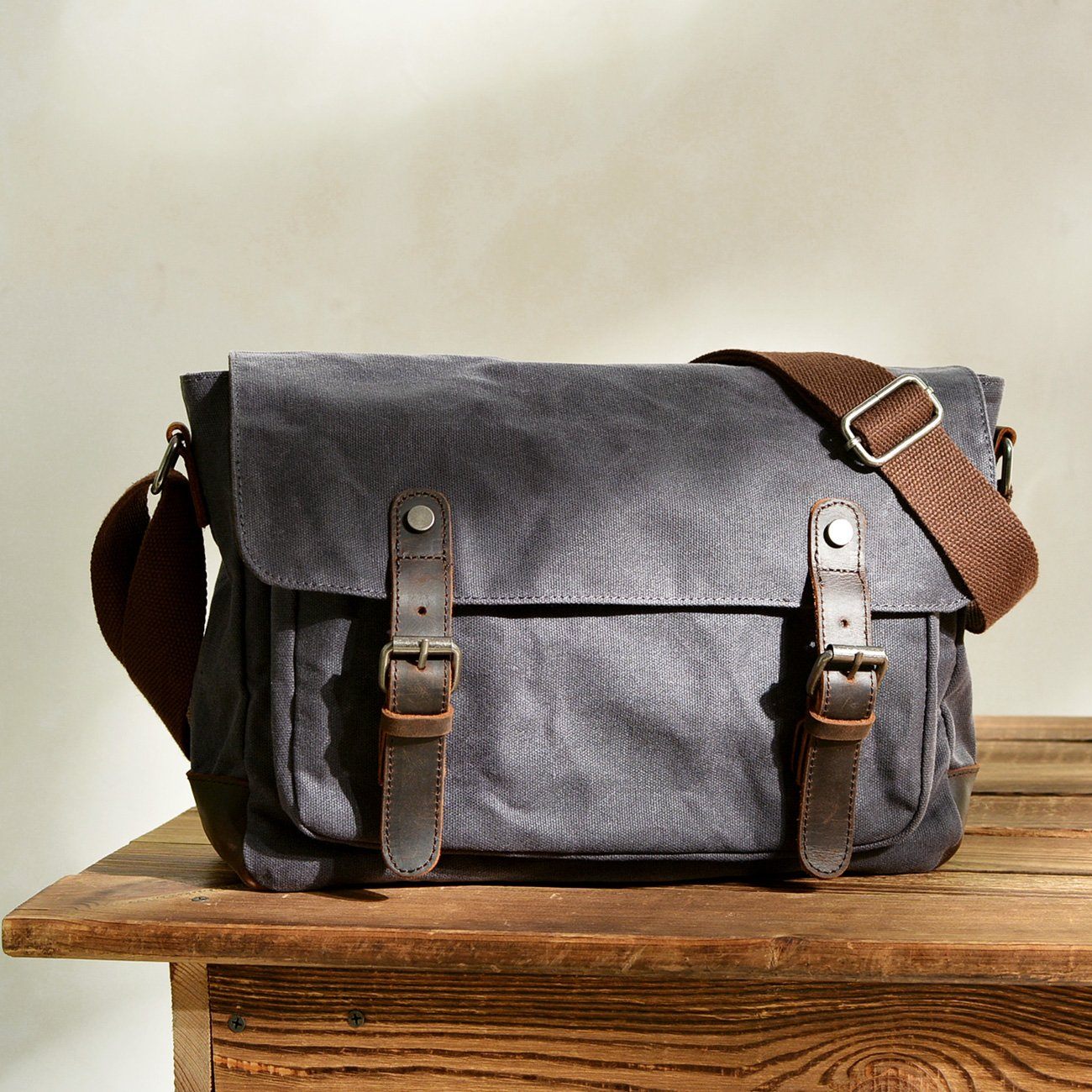 UrbanGear | Vintage Canvas Leren Heren Schoudertas - Grote Capaciteit