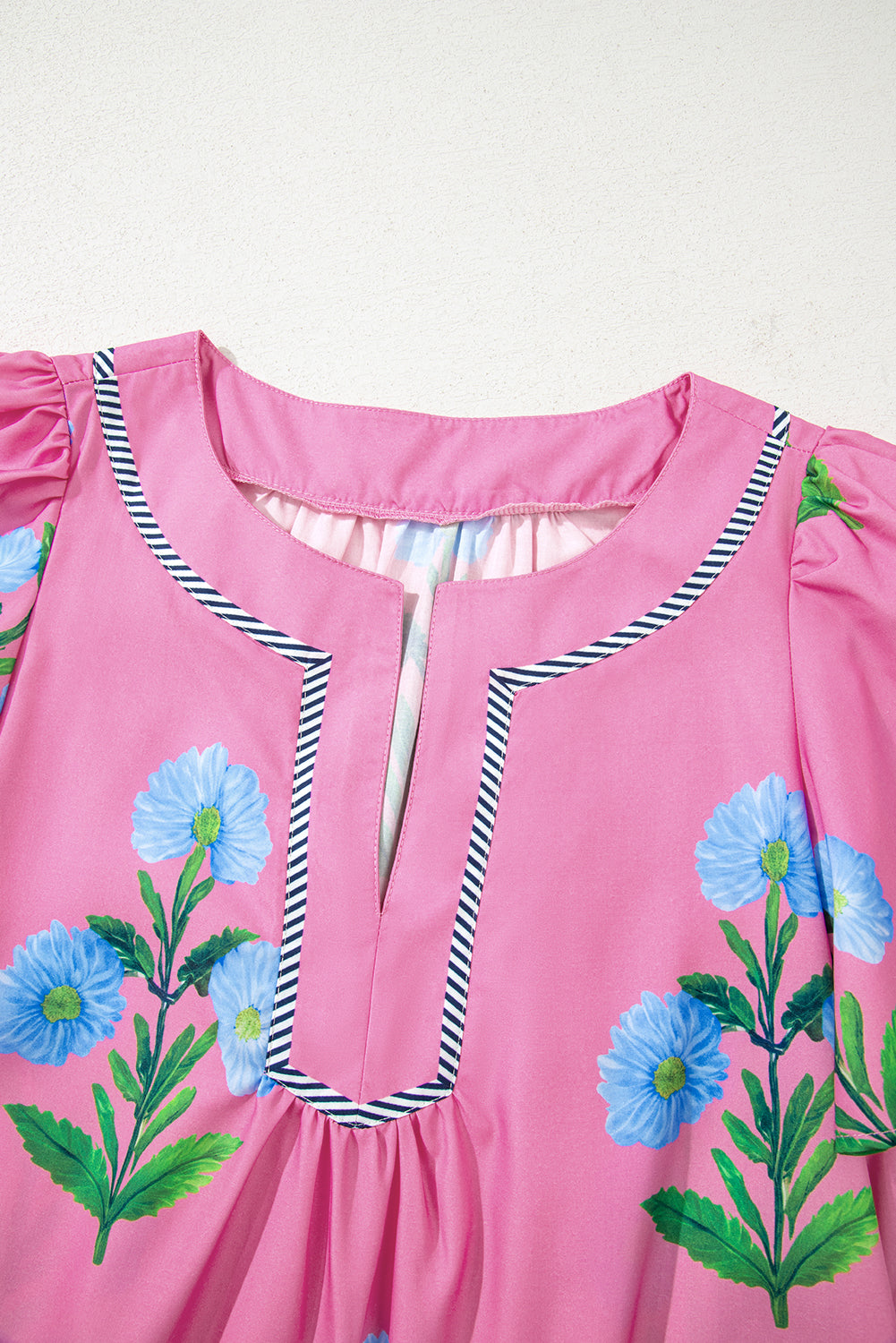 Junara | Zomerse boho-jurk met korte mouwen en split in de hals, casual vakantiekleding